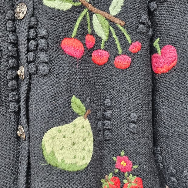 자수 니트가디건