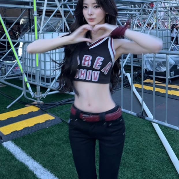 오퍼스0012 플레어 부츠컷 데님 팬츠 블랙 S (미야오 안나 바지)