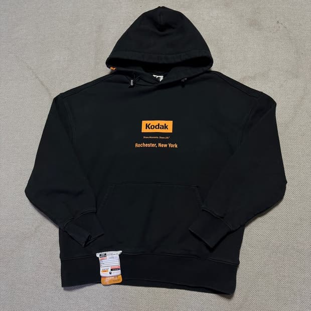 코닥 빅로고 프린팅 후드티