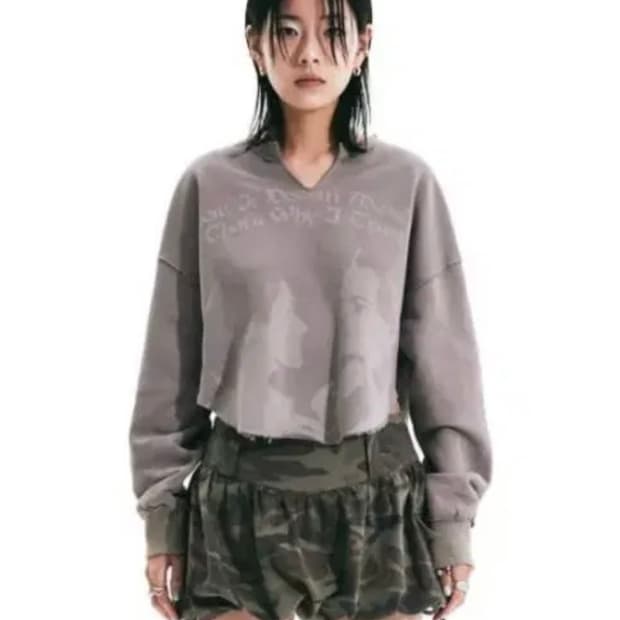 스컬프터 타이타닉 모카 크롭맨투맨
