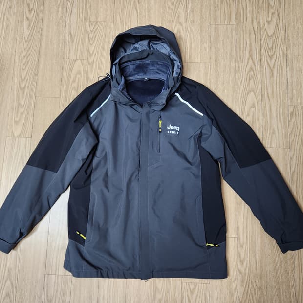지프 남여공용 3 in 1 바람막이, 방수점퍼, 등산쟈켓 XL