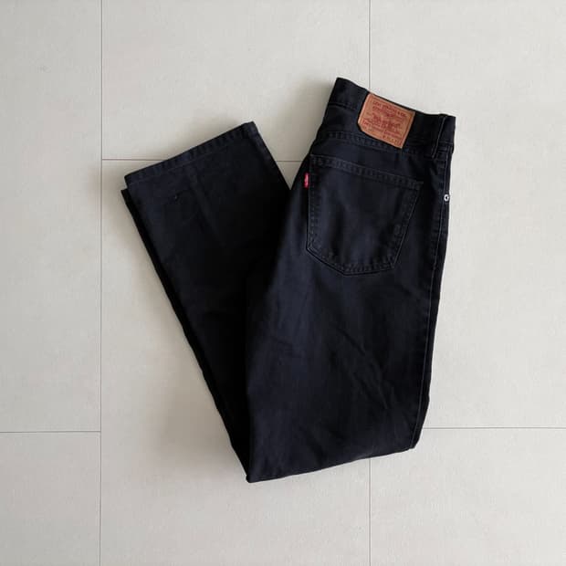 levi's) 502 black denim pants