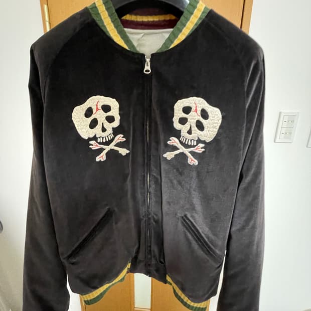 (2) 캐피탈 수베니어 레인스컬 자켓