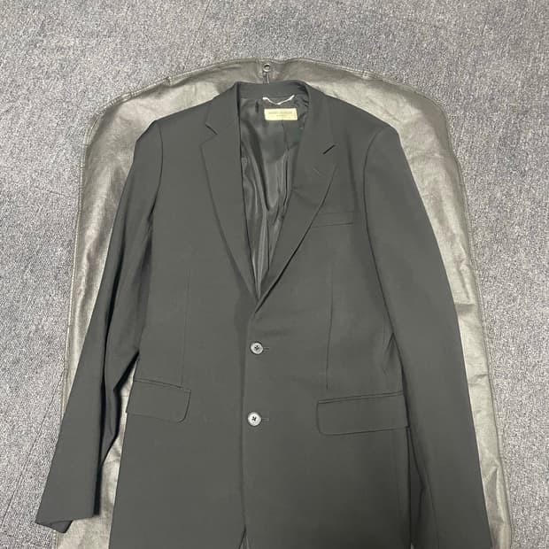 생로랑 투버튼 블레이저
