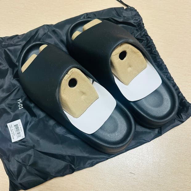 [새상품/US10] 이지(YEEZY) YS-01 블랙 (이지닷컴 정품)
