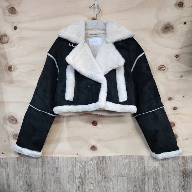 639) at the end 크롭 무스탕 자켓