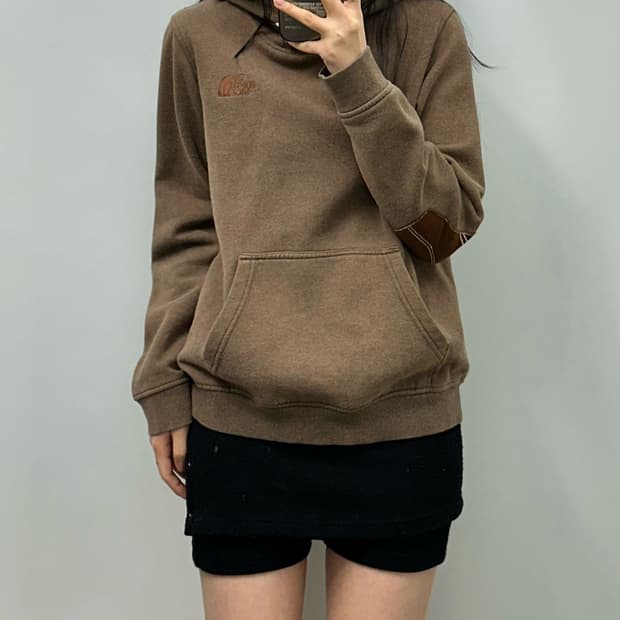 노스페이스 자수로고 브라운 더플 후드티