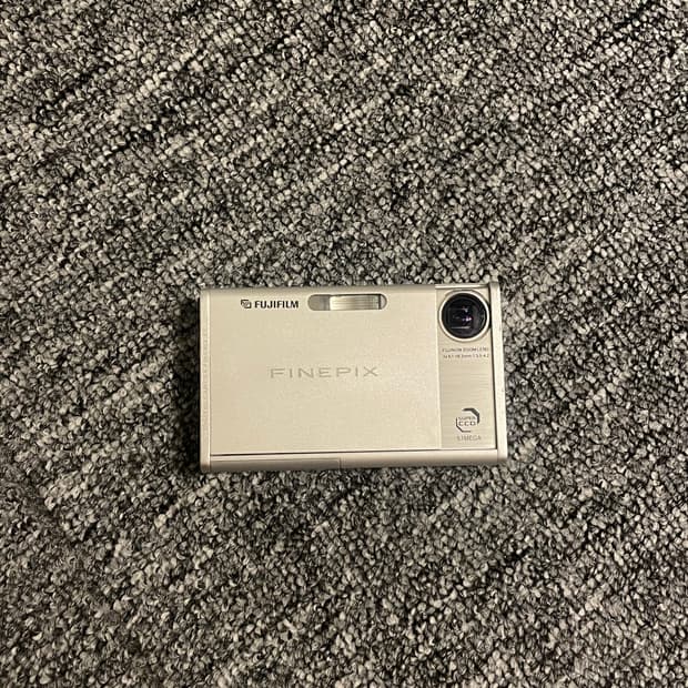 후지필름 Fujifilm finepix z1 