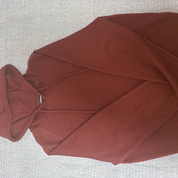 해칭룸 후디니트