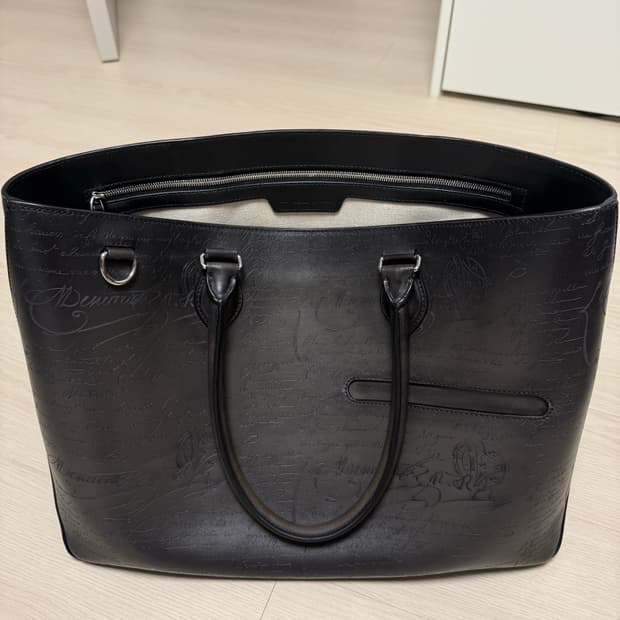 벨루티 투주르 토트백