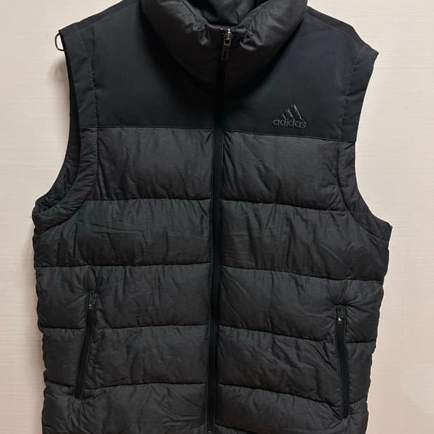 아디다스 패딩 조끼 100 그레이