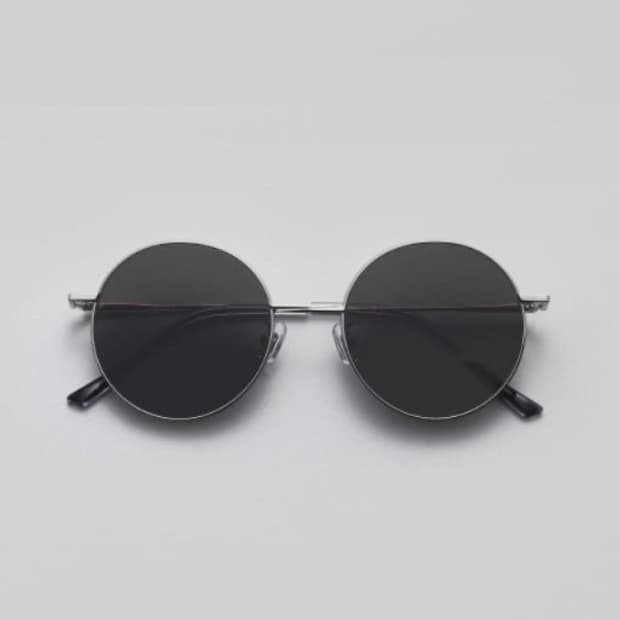 젠틀몬스터 미드나잇선 02 블랙 