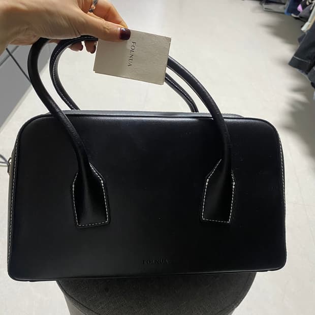 폴뉴아 파운드백