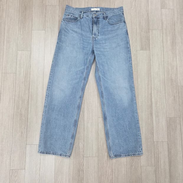 유니클로 JWA 초판 63블루 스트레이트진 데님팬츠 32 475600