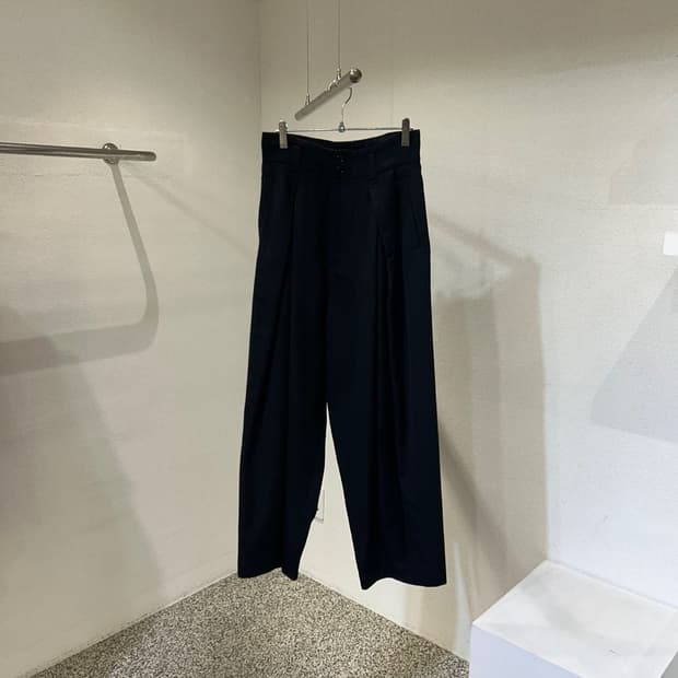 이세이미야케 울 와이드 핀턱팬츠