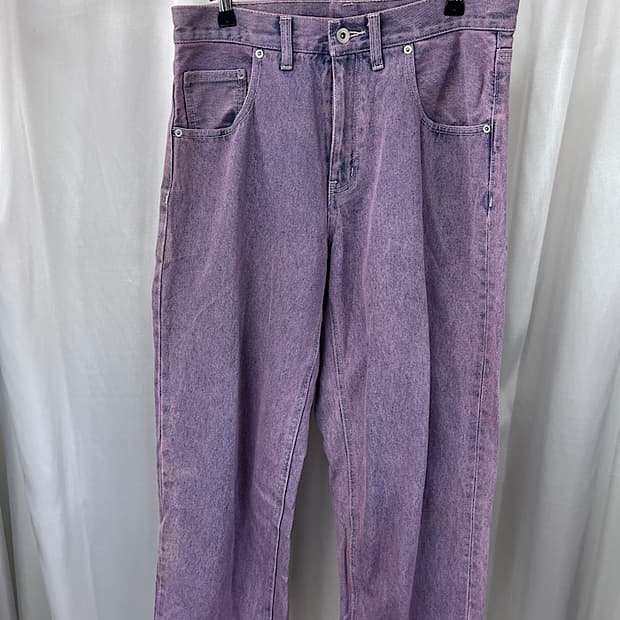 UNSTUDIED by niko and... 