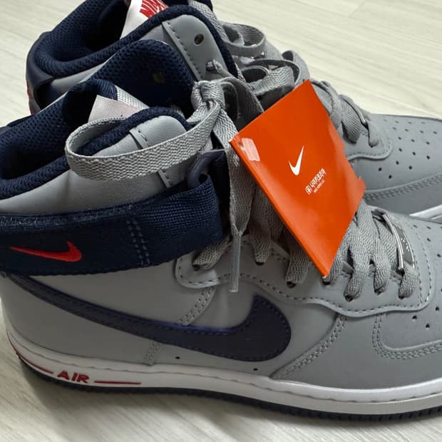 나이키 에어포스1 (240)