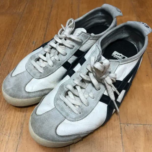 오니츠카타이거 멕시코66 빈티지 화이트 블랙 240