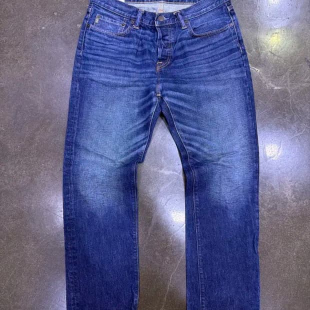 아베크롬비 슬림 스트레이트핏 빈티지 워싱 데님팬츠 32