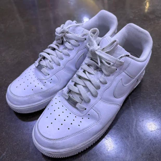 나이키 에어포스1 로우 07 트리플화이트 스니커즈 265