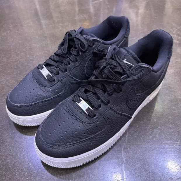 나이키 에어포스1 07 로우 크래프트 블랙 화이트 260