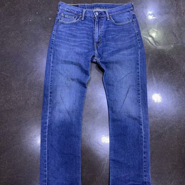 리바이스 513 슬림 스트레이트핏 중청 워싱 데님팬츠 32