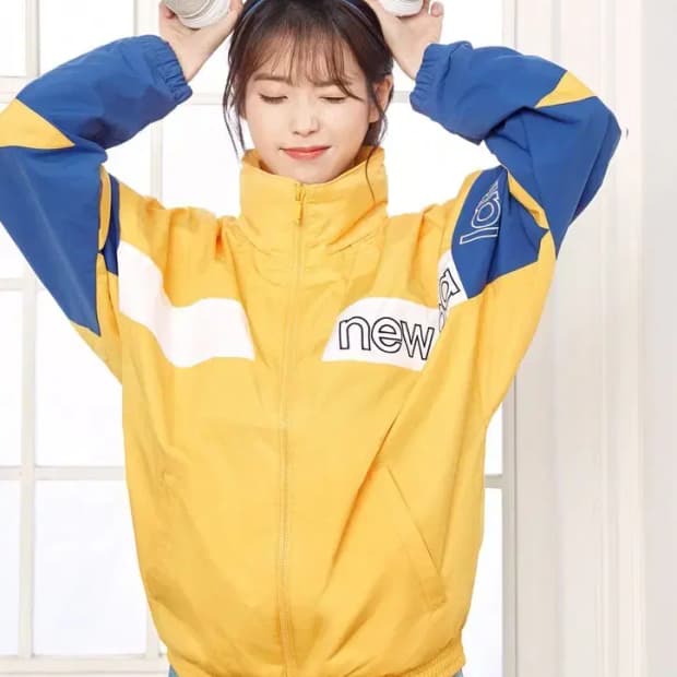 뉴발란스 레트로 배색 바람막이 옐로우 블루 L