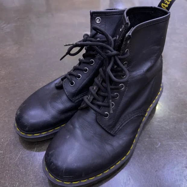 닥터마틴 1460 8홀 부츠 워커 블랙 260