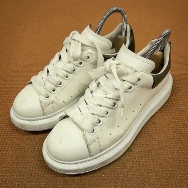 알렉산더맥퀸 오버솔 스니커즈 운동화 37.5 G08362