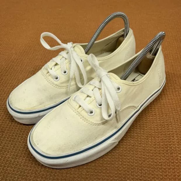 반스 어센틱 아이보리 스니커즈 신발 235 G08479