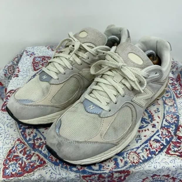 뉴발란스 2002R 베이지 운동화 신발 275 E00065