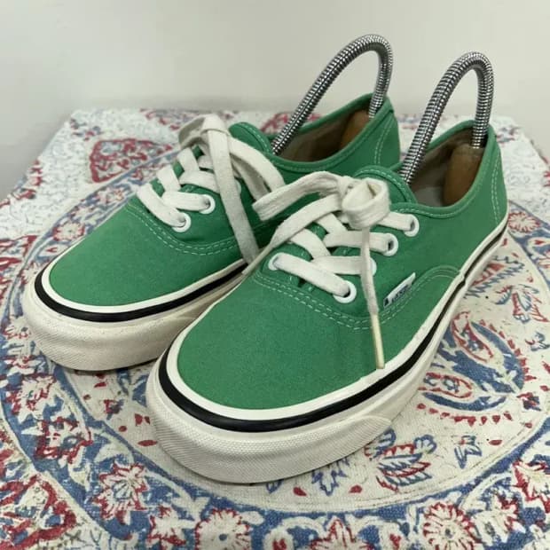 반스 그린 어센틱 스니커즈 230 E00186