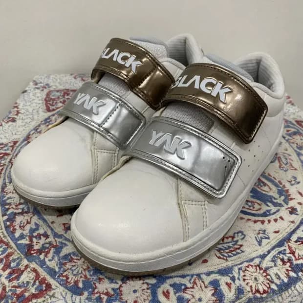 블랙야크 벨크로 캐주얼 스니커즈 신발 240 E00213