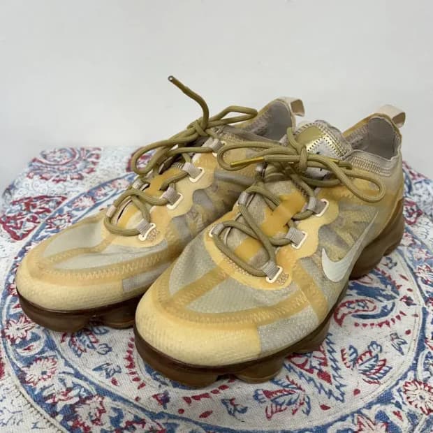 나이키 에어 베이퍼맥스 2019 운동화 240 E00282