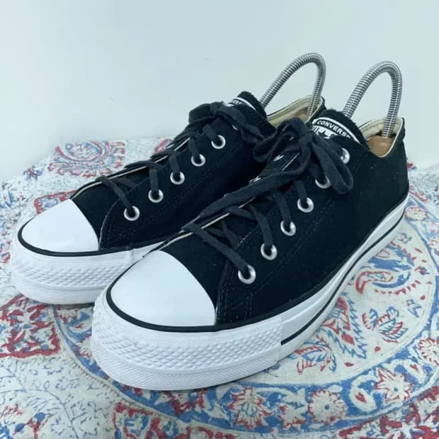 컨버스 척테일러 올스타 리프트 캔버스 스니커즈 운동화 275 E00384