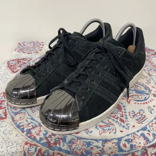 아디다스 슈퍼스타 80s 메탈토 스니커즈 운동화 245 E00405