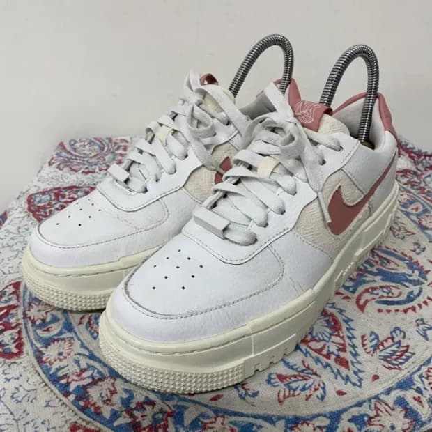 나이키 에어포스 1 픽셀 러스트 핑크 스니커즈 운동화 240 E00429