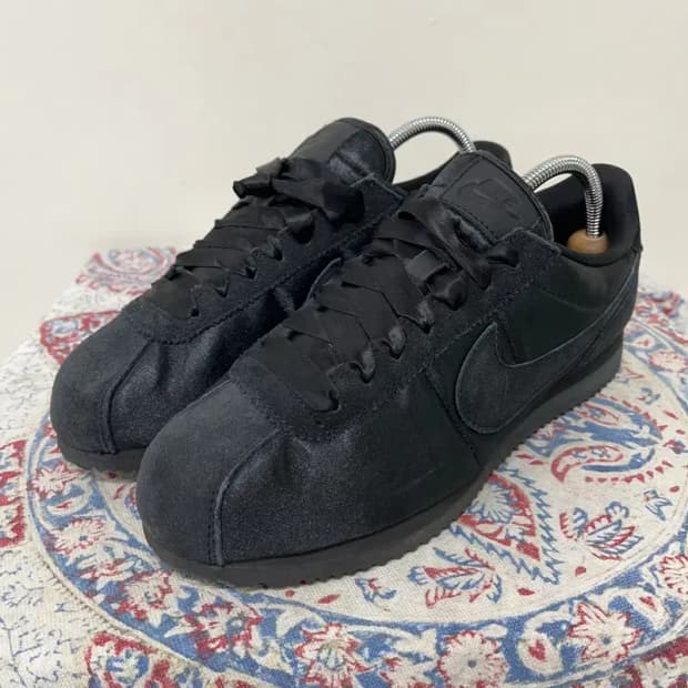 나이키 코르테즈 텍스타일 스니커즈 260 E00470