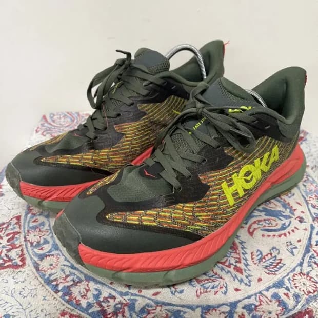 호카오네오네 마파테 스피드 4 트레일 러닝화 280 E00525