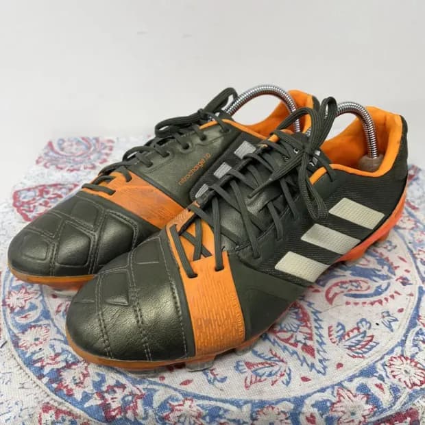 아디다스 나이트로 차지 TRX 축구화 255 E00574