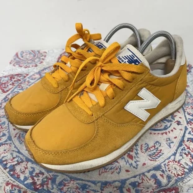 뉴발란스 220 옐로우 스니커즈 운동화 260 E00656