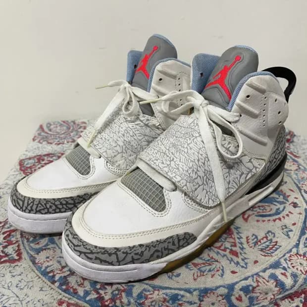 나이키 조던 선 오브 마스 화이트블루 시멘트 스니커즈 240 E00699