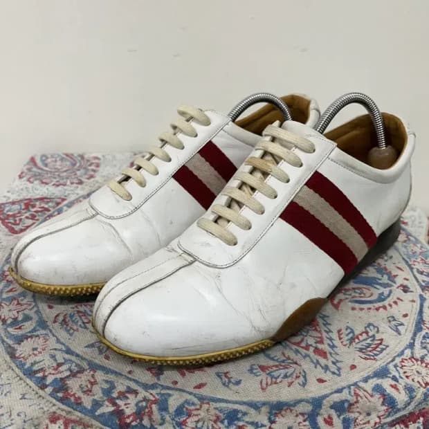 발리 프렌즈 스니커즈 운동화 US8 E00718