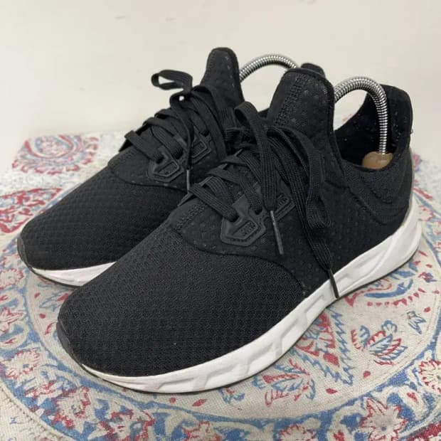 아디다스 블랙 스포츠용 운동화 230 E00757