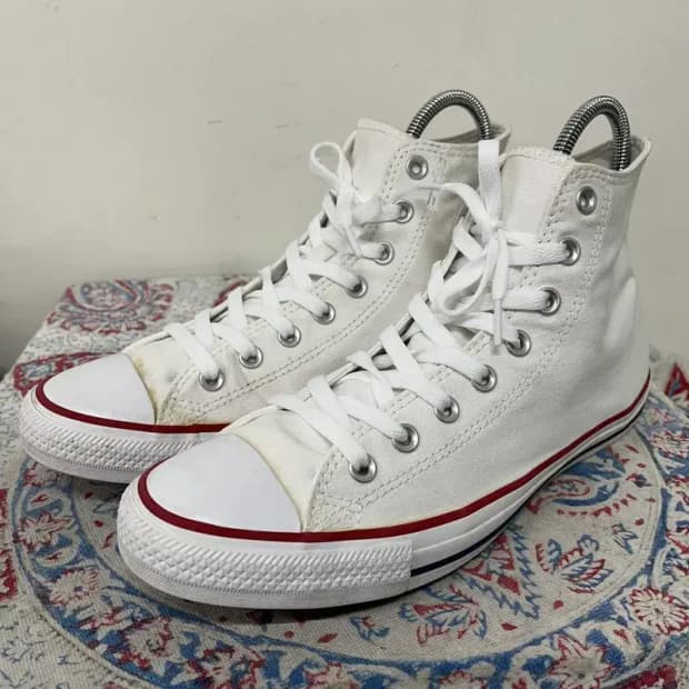 컨버스 척테일러 올스타 하이 화이트 스니커즈 275 E00772