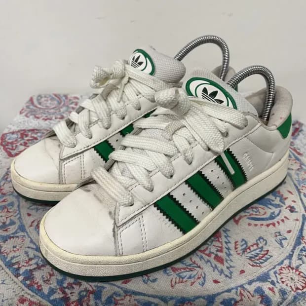아디다스 캠퍼스 00s 코어 화이트 그린 스니커즈 245 E00776