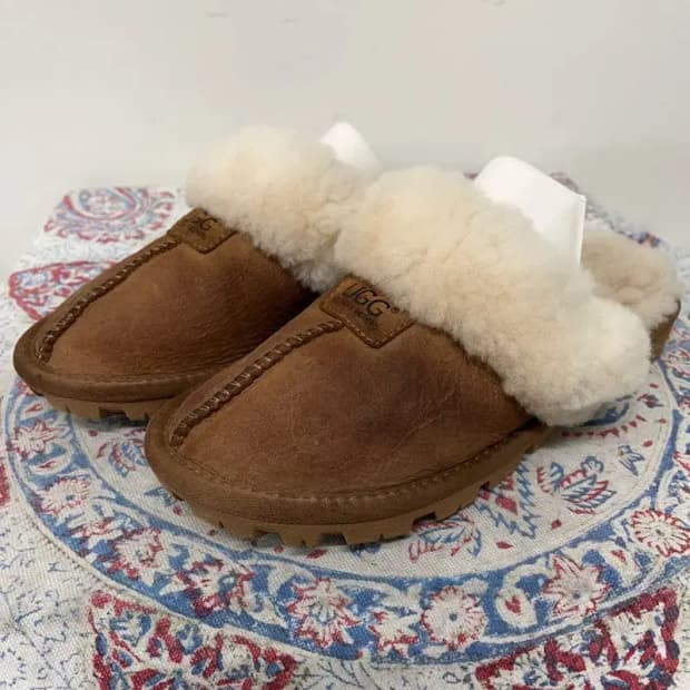 어그 UGG 코케트 양털 슬리퍼 39 E00779