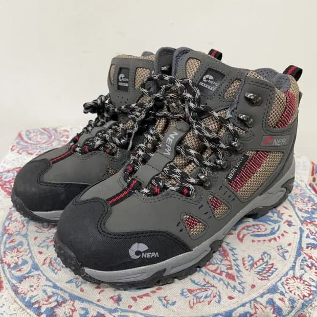 네파 아웃도어 작업화 안전화 245 E00819