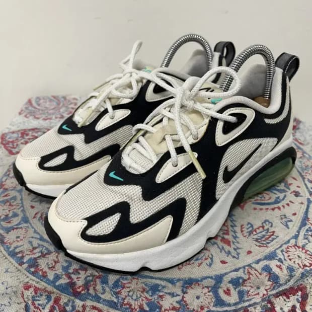 나이키 에어맥스200 런닝화 운동화 230 E00803