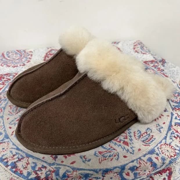 어그 UGG 스커페트 슬리퍼 250 E00818